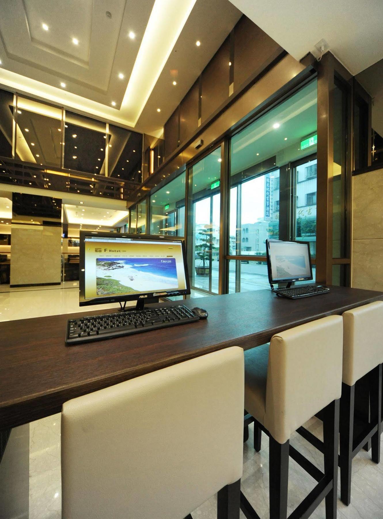 F Hotel - Hualien Eksteriør billede