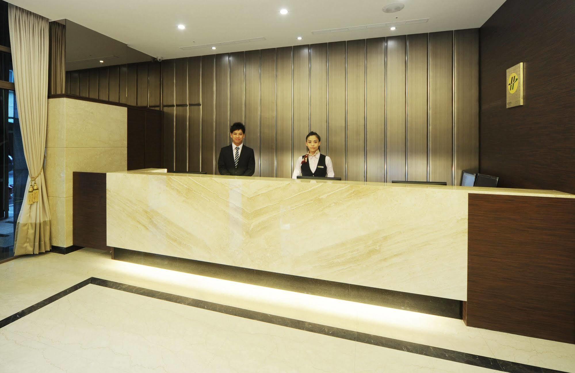F Hotel - Hualien Eksteriør billede