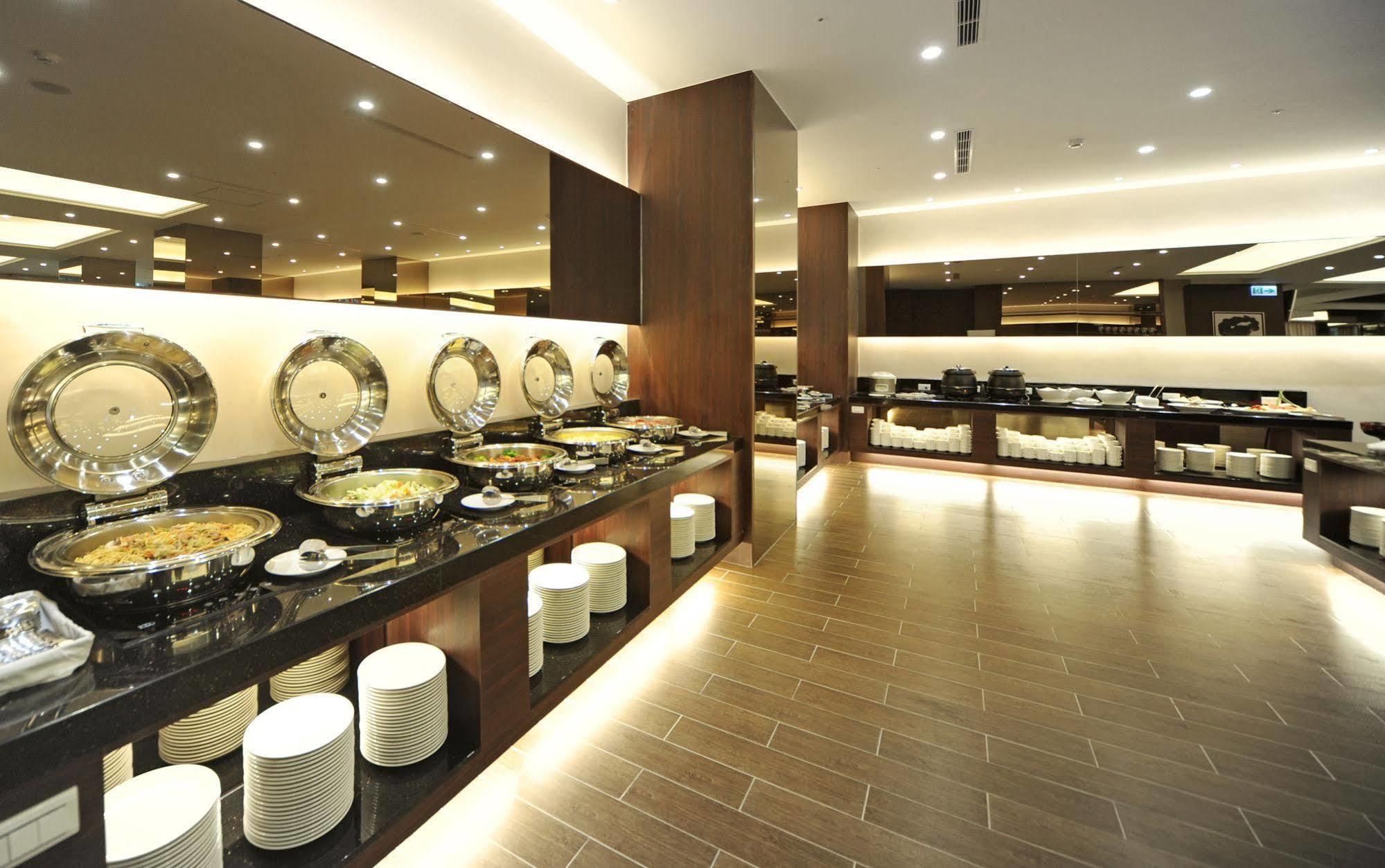 F Hotel - Hualien Eksteriør billede